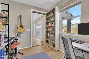 9763 E Lynx Lk Trl, Tucson, AZ 85747 - Photo 12