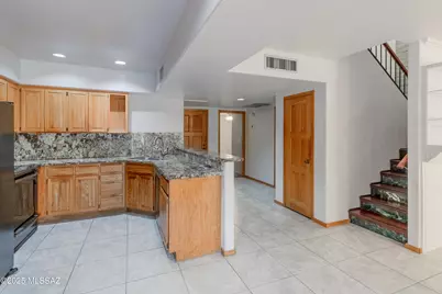 2820 E Sierra Vista Road, Tucson, AZ 85716 - Photo 10