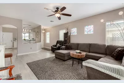 565 W Calle Media Luz, Sahuarita, AZ 85629 - Photo 10