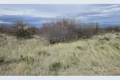 18535 Bonanza Gold Drive #B, Sahuarita, AZ 85629 - Photo 12