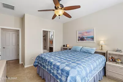 2209 E Bluejay Bluff Lane, Green Valley, AZ 85614 - Photo 32
