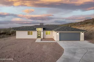 172 Vereda Cabrilla, Rio Rico, AZ 85648 - Photo 1