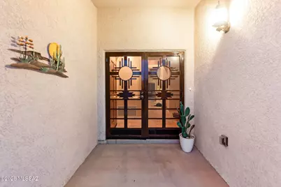 8647 E Louhelen Way, Tucson, AZ 85747 - Photo 6