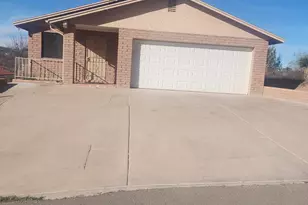 829 E Calle Esplendor, Nogales, AZ 85621 - Photo 1