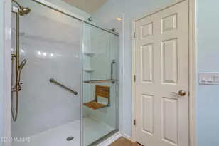 38676 S Running Roses Ln, Tucson, AZ 85739 - Photo 22