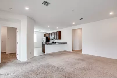 7845 S Sugarbend Drive, Tucson, AZ 85757 - Photo 18