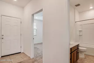 7845 S Sugarbend Dr, Tucson, AZ 85757 - Photo 10