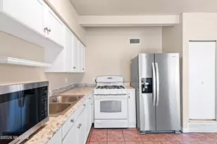 862 W Hawaii Dr, Tucson, AZ 85706 - Photo 10