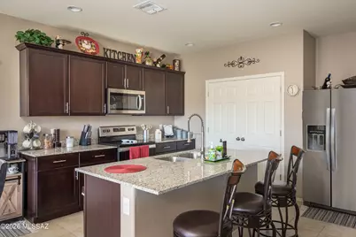 10907 W Claxton Drive, Marana, AZ 85653 - Photo 6