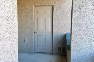 5702 W Treasure Cove Loop, Tucson, AZ 85713 - Photo 4