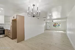 4221 E 31st St, Tucson, AZ 85711 - Photo 10