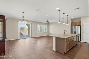 1717 E Sage Thrasher Dr, Green Valley, AZ 85614 - Photo 6