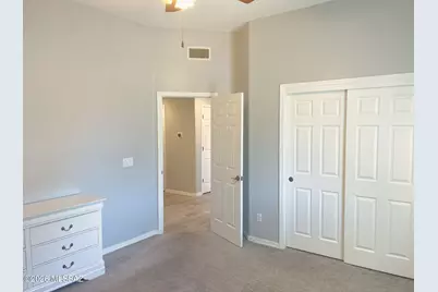 8069 N Painted Feather Drive, Tucson, AZ 85743 - Photo 16