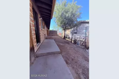 355 E Alturas Street, Tucson, AZ 85705 - Photo 26