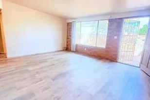 355 E Alturas St, Tucson, AZ 85705 - Photo 8