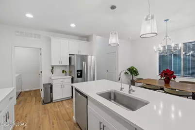 7867 S Walnutview Drive, Tucson, AZ 85757 - Photo 12