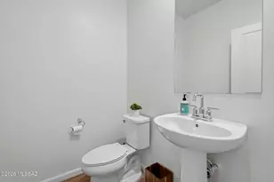 7867 S Walnutview Dr, Tucson, AZ 85757 - Photo 6