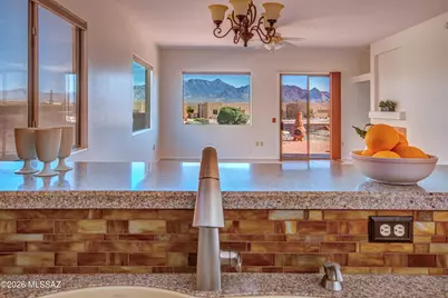 4003 S Golden Lynx Road, Green Valley, AZ 85614 - Photo 10