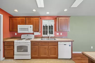 5000 E Grant Road #203, Tucson, AZ 85712 - Photo 16