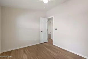 5000 E Grant Rd, Tucson, AZ 85712 - Photo 30