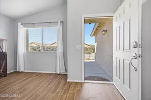 7757 S Precious Opal Dr, Tucson, AZ 85747 - Photo 4