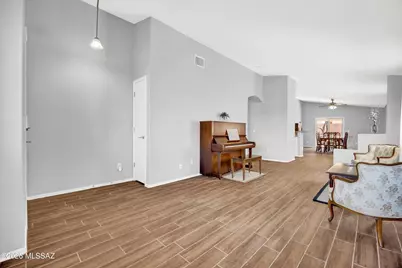 7757 S Precious Opal Drive, Tucson, AZ 85747 - Photo 6