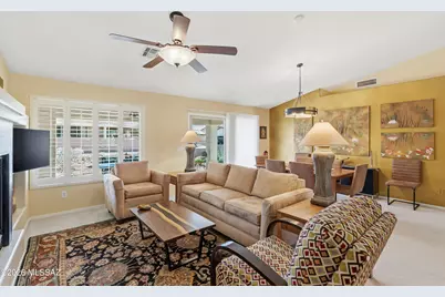 976 N Night Heron Drive, Green Valley, AZ 85614 - Photo 14