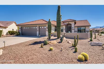 976 N Night Heron Drive, Green Valley, AZ 85614 - Photo 2
