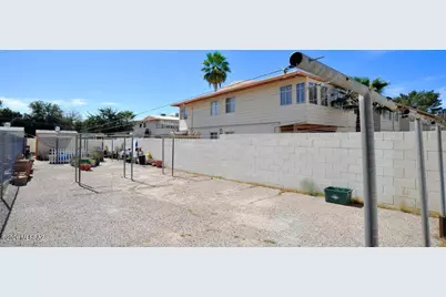 8050 E Broadway Boulevard #D105, Tucson, AZ 85710 - Photo 36