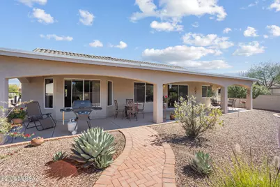 1547 N Buttes Drive, Green Valley, AZ 85614 - Photo 8
