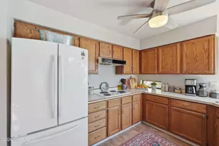 200 E Suntree St, Tucson, AZ 85737 - Photo 8