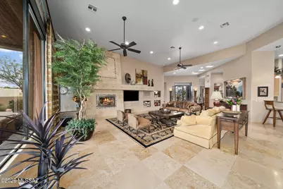 7573 E Crested Saguaro Place, Tucson, AZ 85750 - Photo 14