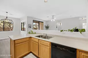 8584 S Magellan Dr, Tucson, AZ 85756 - Photo 12