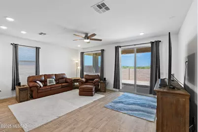 10072 S Arnold Ranch Road, Vail, AZ 85641 - Photo 12