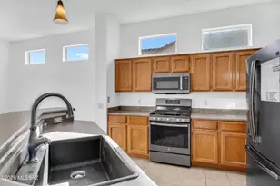 2303 E Indian Town Way, Oro Valley, AZ 85755 - Photo 12