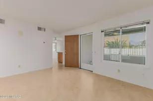 5935 E Sun County Blvd, Tucson, AZ 85712 - Photo 8