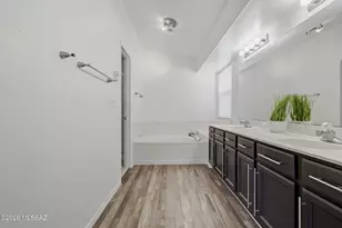 7976 E Alandale Pl, Tucson, AZ 85715 - Photo 14