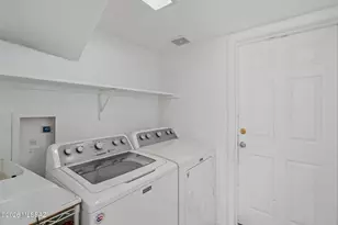 7976 E Alandale Pl, Tucson, AZ 85715 - Photo 10