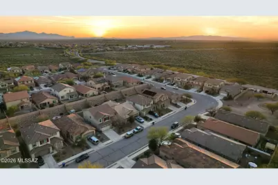 11313 E Squash Blossom Loop, Tucson, AZ 85747 - Photo 32