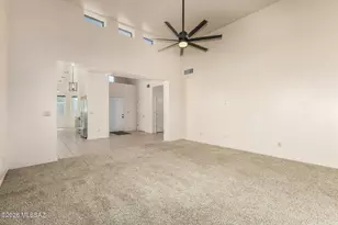 8119 N Peppersauce Dr, Tucson, AZ 85704 - Photo 12