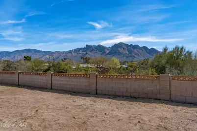 9932 N Calle Solano, Tucson, AZ 85737 - Photo 8