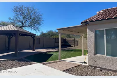 8231 W Lapis Moon Lane, Tucson, AZ 85743 - Photo 20