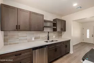 2932 N Castro Ave, Tucson, AZ 85705 - Photo 1