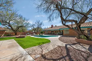 11361 E Calle Vaqueros, Tucson, AZ 85749 - Photo 2