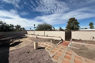 2022 S Faye Pl, Tucson, AZ 85748 - Photo 10