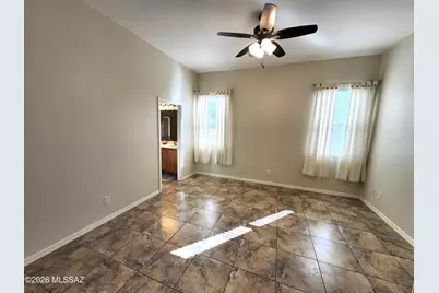 995 W Waxleaf Place, Oro Valley, AZ 85737 - Photo 18