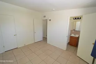 6411 E Calle Mercurio, Tucson, AZ 85710 - Photo 6