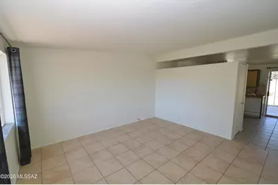 6411 E Calle Mercurio, Tucson, AZ 85710 - Photo 4