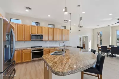 11414 N Verch Way, Tucson, AZ 85737 - Photo 10