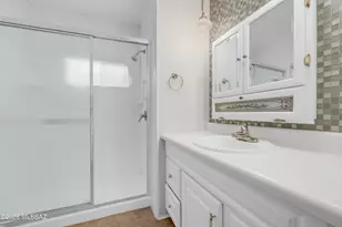 308 W Weisshorn St, Tucson, AZ 85737 - Photo 16